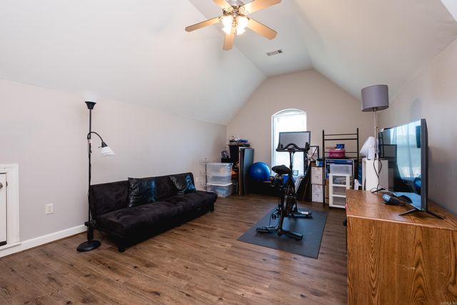 1 Melrose Cove, Little Rock, AR 72212