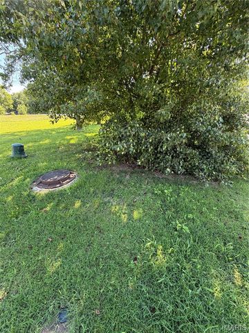 5501 Echo Valley Drive, House Springs, MO 63051