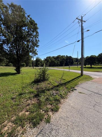 5501 Echo Valley Drive, House Springs, MO 63051