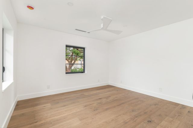 352 Palmetto Street, West Palm Beach, FL 33405