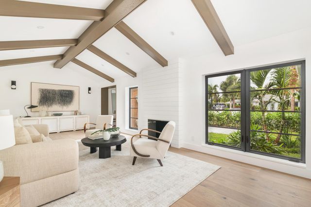 352 Palmetto Street, West Palm Beach, FL 33405