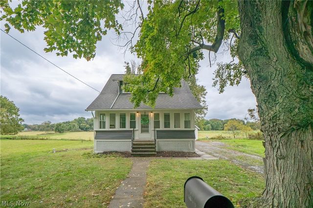 1250 Saint Michaels Avenue, Akron, OH 44320