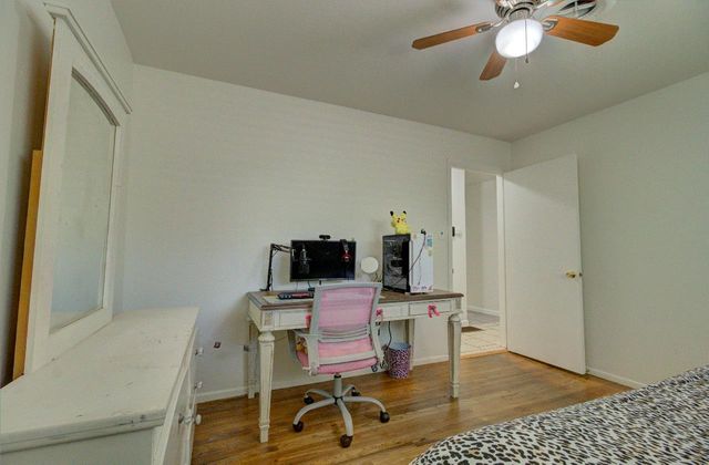 2252 W Benjamin Holt Dr, Stockton, CA 95207