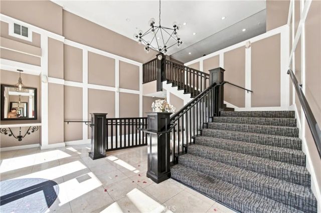 838 Pine 515, Long Beach, CA 90813