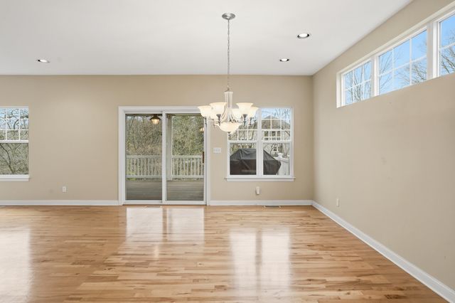 1812 Briam Drive, Valparaiso, IN 46383