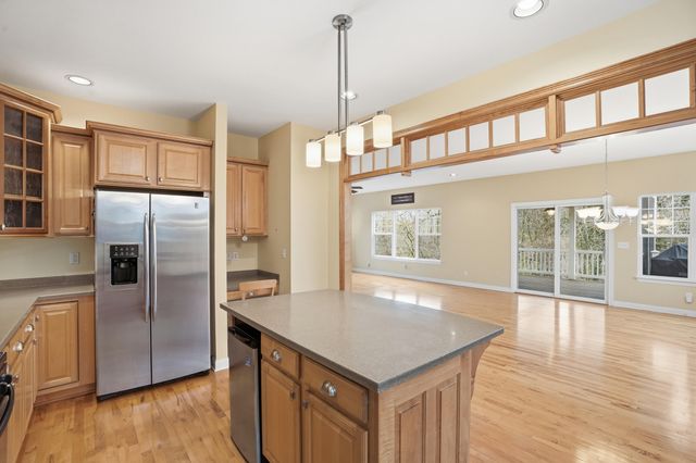 1812 Briam Drive, Valparaiso, IN 46383