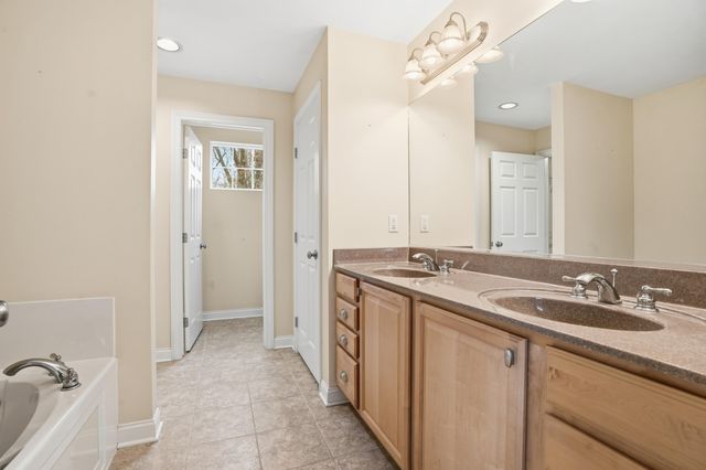 1812 Briam Drive, Valparaiso, IN 46383