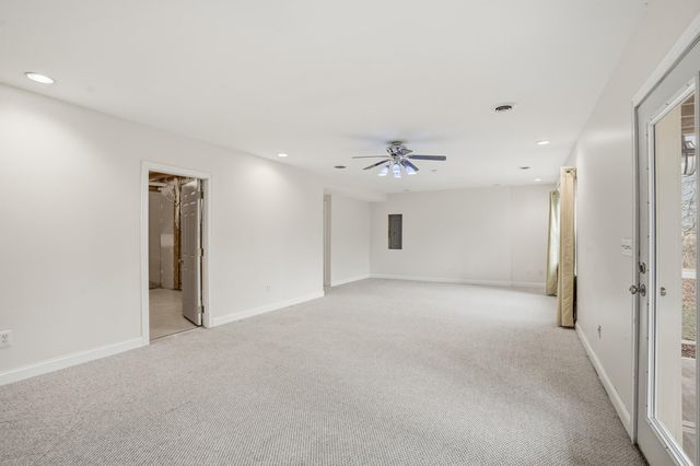 1812 Briam Drive, Valparaiso, IN 46383