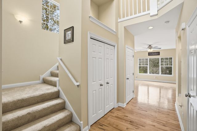 1812 Briam Drive, Valparaiso, IN 46383