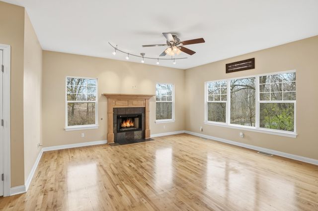 1812 Briam Drive, Valparaiso, IN 46383