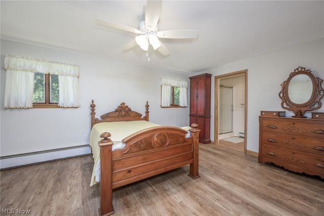 919 Robinson Avenue, Barberton, OH 44203