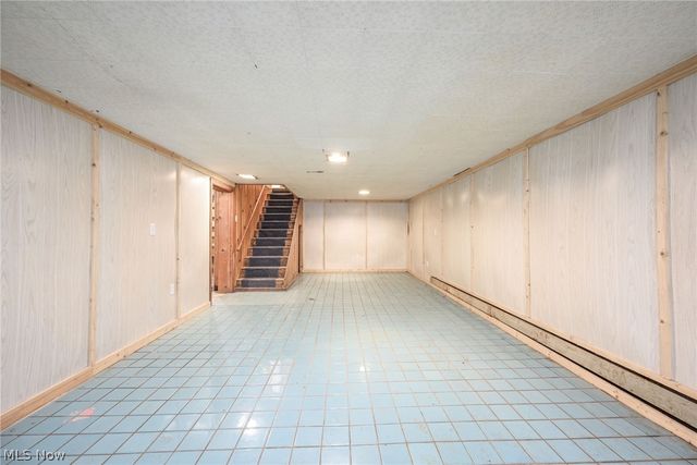 919 Robinson Avenue, Barberton, OH 44203