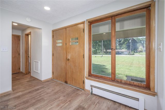 919 Robinson Avenue, Barberton, OH 44203