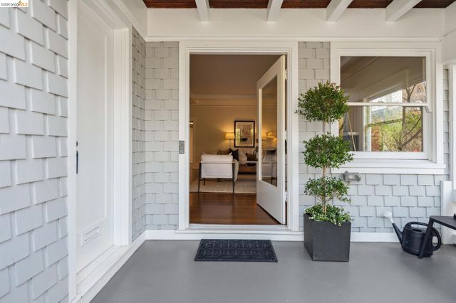 23 Monte Avenue, Piedmont, CA 94611