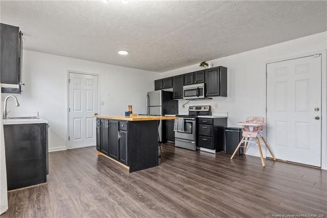 136 Chapel Hill Drive, Raeford, NC 28376