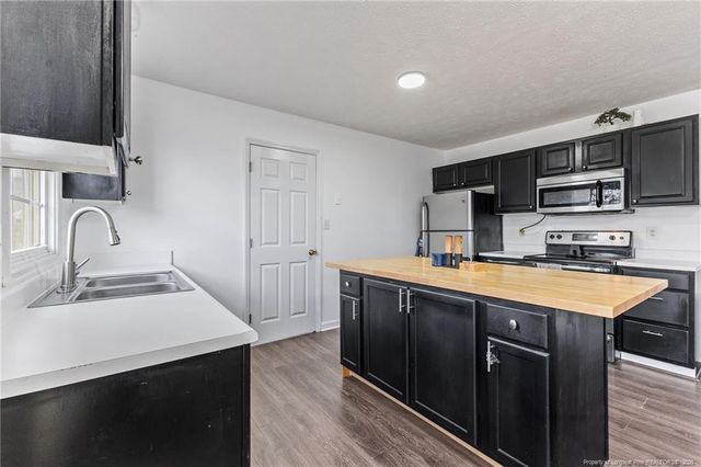 136 Chapel Hill Drive, Raeford, NC 28376