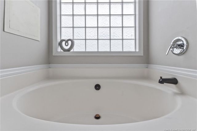 136 Chapel Hill Drive, Raeford, NC 28376