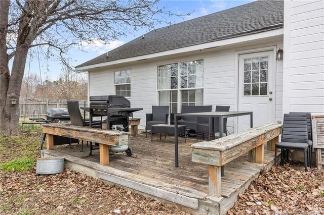 136 Chapel Hill Drive, Raeford, NC 28376