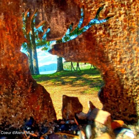 145 Cedar Dr, Bayview, ID 83803