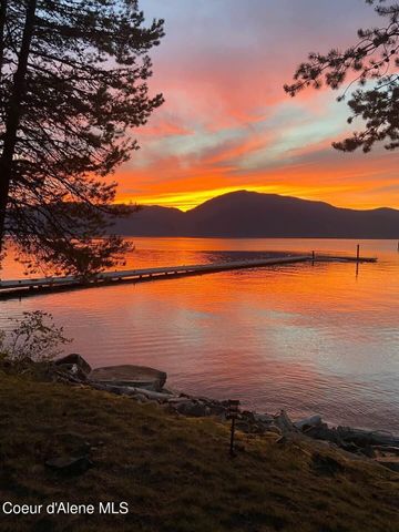 145 Cedar Dr, Bayview, ID 83803