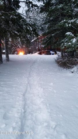 145 Cedar Dr, Bayview, ID 83803