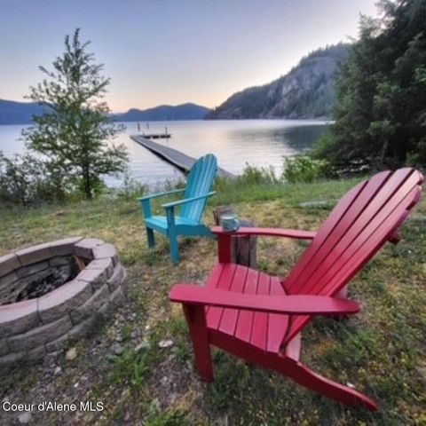 145 Cedar Dr, Bayview, ID 83803