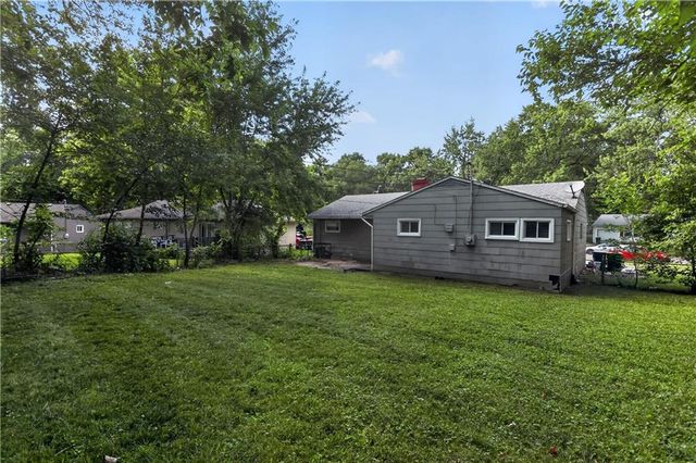 11403 Winchester Avenue, Kansas City, MO 64134