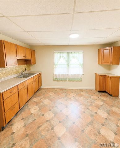 301 Davey Street, Buffalo, NY 14206