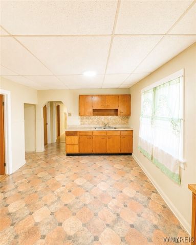 301 Davey Street, Buffalo, NY 14206