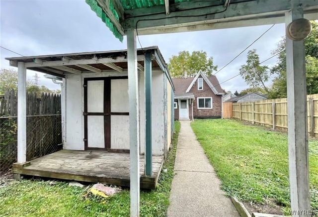 301 Davey Street, Buffalo, NY 14206