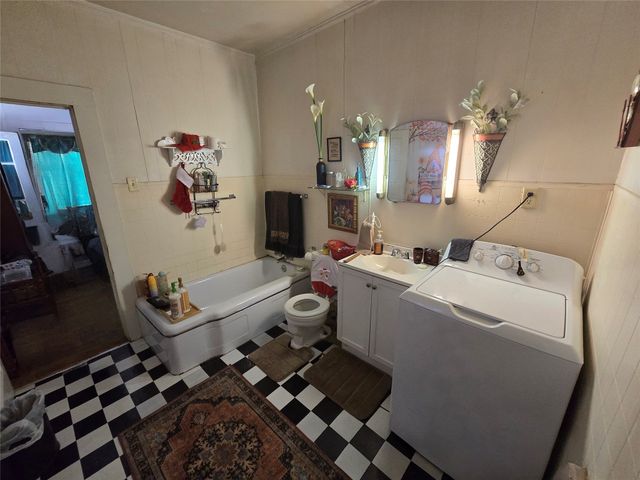 453 W Main Street, Ranger, TX 76470