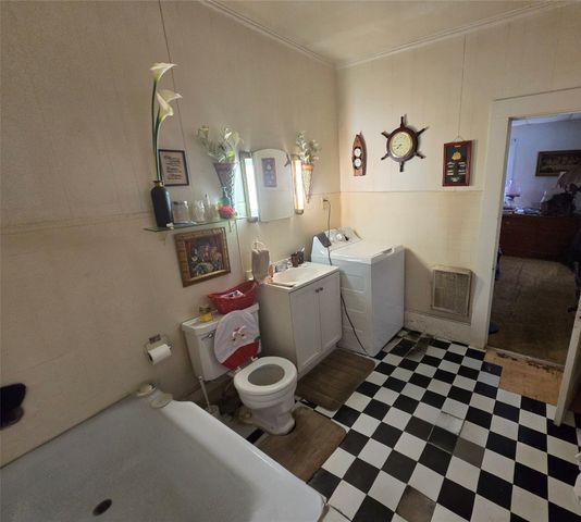 453 W Main Street, Ranger, TX 76470