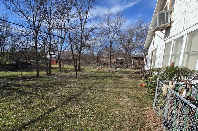 453 W Main Street, Ranger, TX 76470