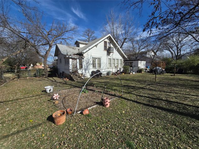 453 W Main Street, Ranger, TX 76470