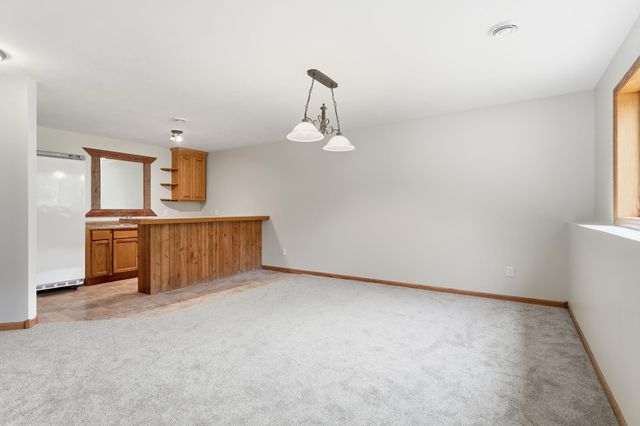 6359 301st Avenue NE, North Branch, MN 55056