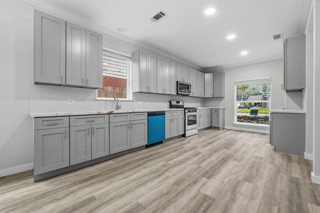 5411 Shady Maple Drive, Houston, TX 77339