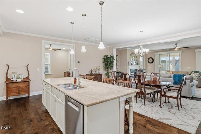 1324 Pulitzer Lane, Durham, NC 27703