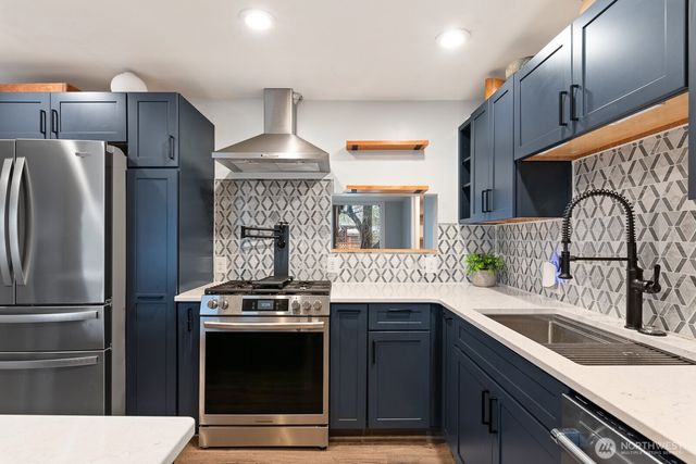 1705 36th Street, Anacortes, WA 98221