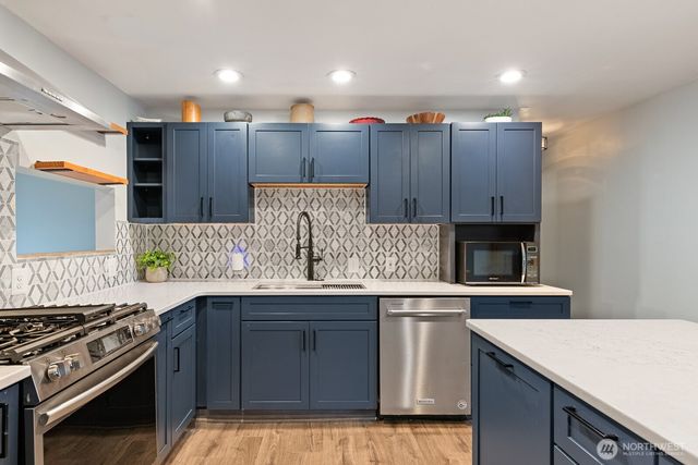 1705 36th Street, Anacortes, WA 98221