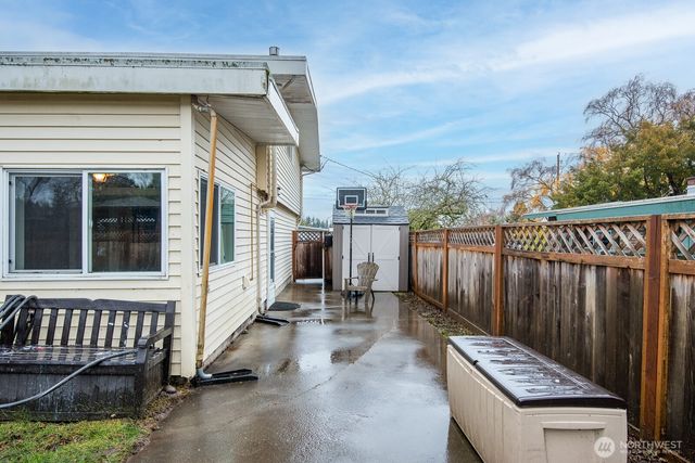1705 36th Street, Anacortes, WA 98221