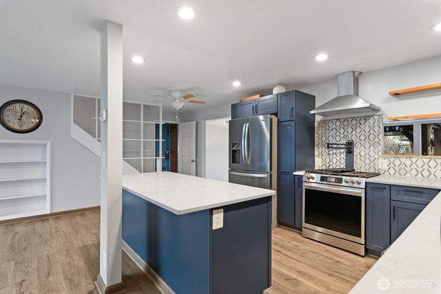 1705 36th Street, Anacortes, WA 98221