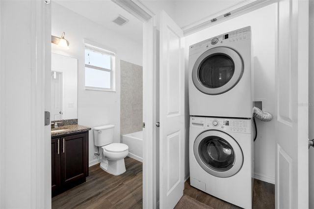 2918 LINDELL AVENUE, Tampa, FL 33610