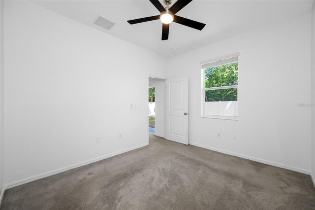 2918 LINDELL AVENUE, Tampa, FL 33610