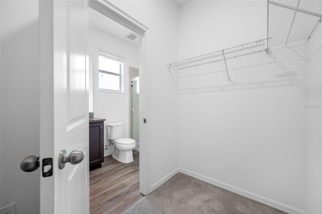 2918 LINDELL AVENUE, Tampa, FL 33610