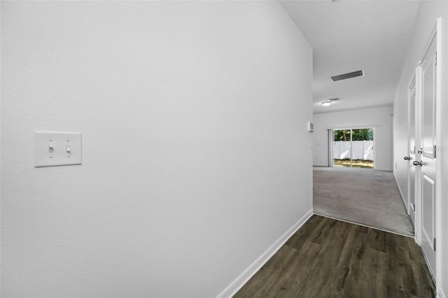 2918 LINDELL AVENUE, Tampa, FL 33610