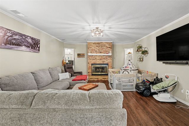 325 Clary Drive, Mesquite, TX 75149