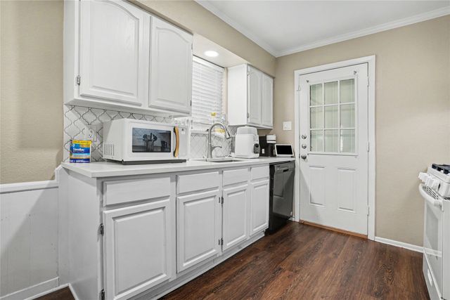 325 Clary Drive, Mesquite, TX 75149