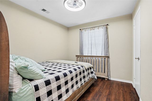 325 Clary Drive, Mesquite, TX 75149