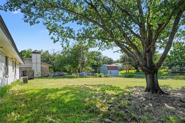325 Clary Drive, Mesquite, TX 75149
