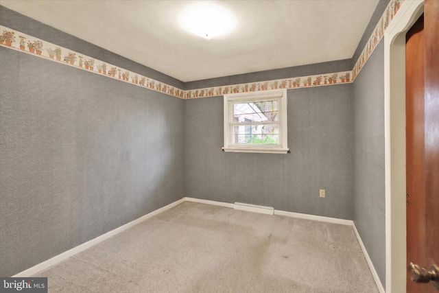 523 BEAN BLOSSOM DR, Lancaster, PA 17603